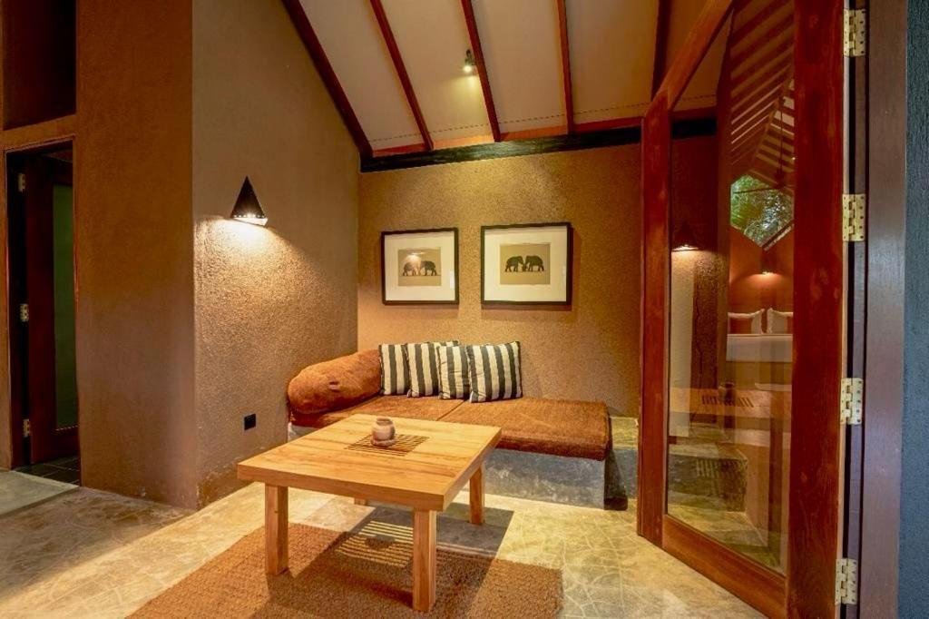 Nisala Villas Hikkaduwa Exterior photo